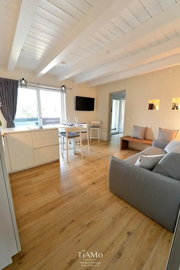 Tiamo Modern Design Guest House Ronchi Dei Legionari 0*,  Italy